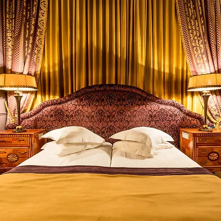Boutique Swaene Hotel 4*