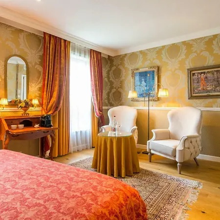 Hotel Boutique Swaene 4*